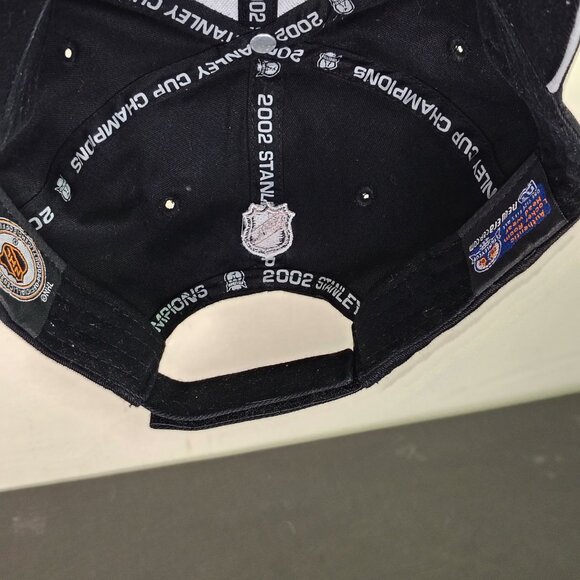 VINTAGE Detroit Red Wings Stanley Cup Champions Hat Cap Strap Back Locker Room - Picture 8 of 13